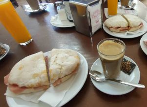 Desayunos en El Mesón de Diego